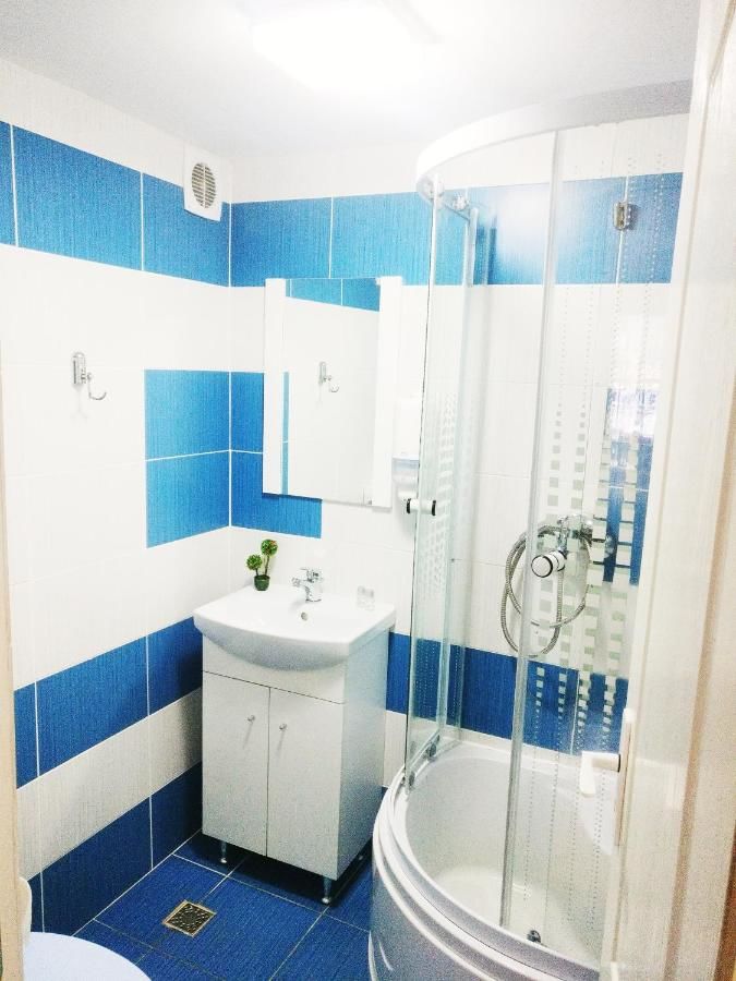 Отель Bianca House Буштени-12