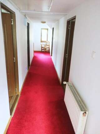 Отель Bianca House Буштени-7